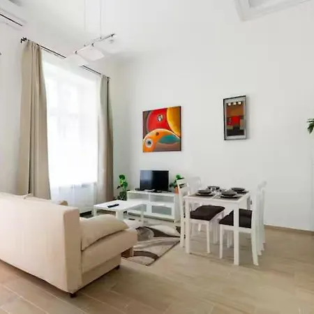 R39 Twin I And II - Center Market Garden Studios With Ac Budapest Exterior photo