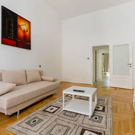 R39 Twin I And II - Center Market Garden Studios With Ac Budapest Exterior photo